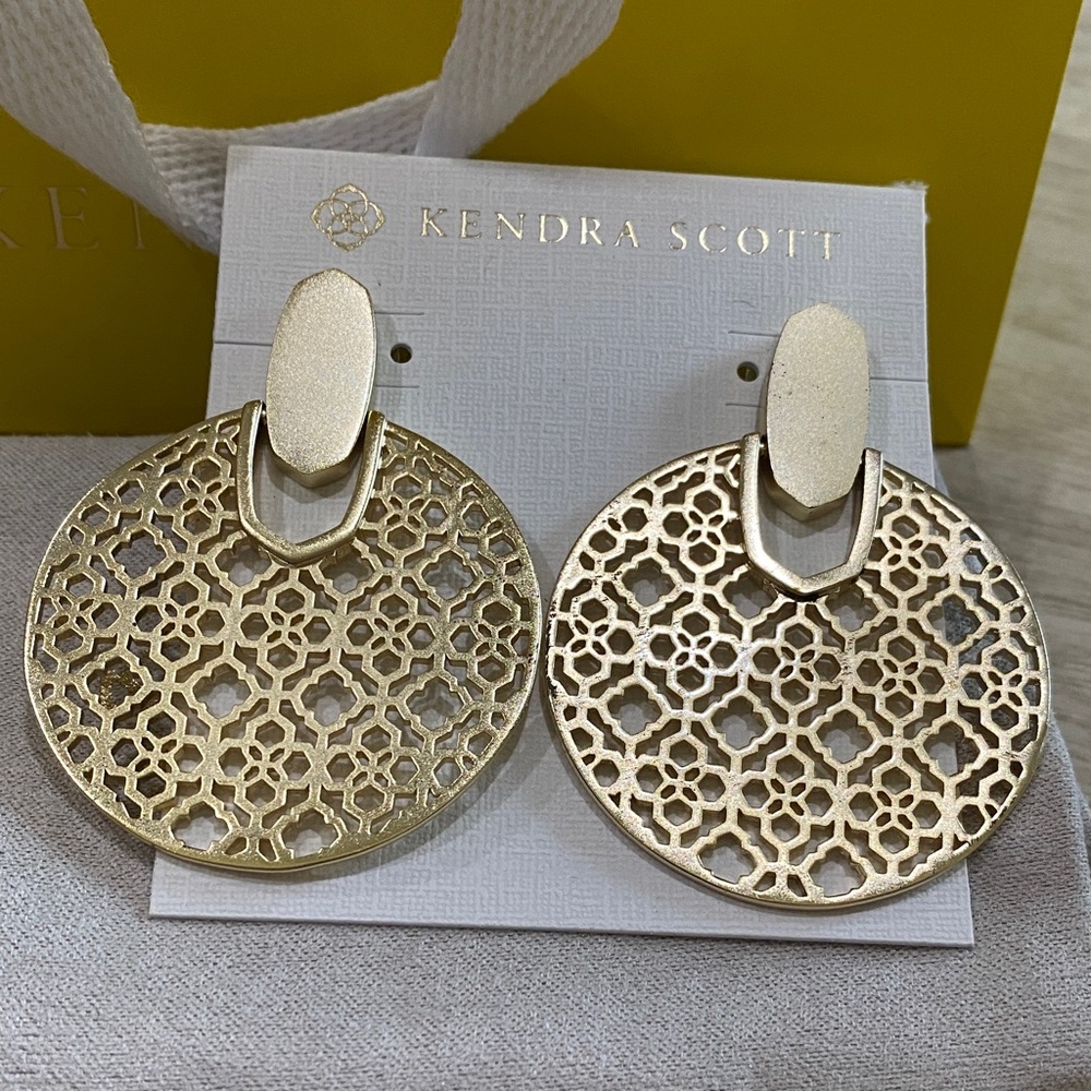 Kendra Scott Gold Floral Filigree Earrings